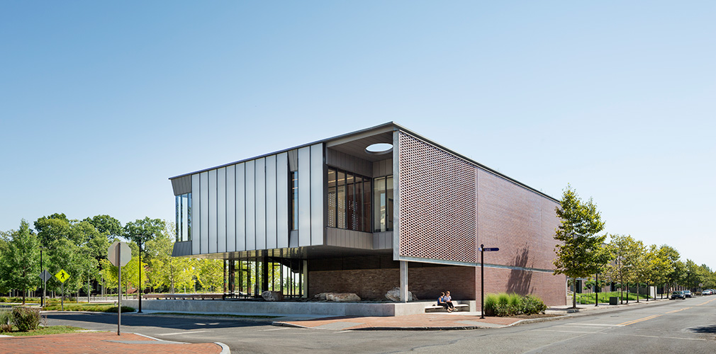 <p>The newly built Center for Building Energy Education & Innovation demonstrates best practices for sustainable new commercial construction.&nbsp;<br /><br><small>&copy;Michael Moran/OTTO</small></p>