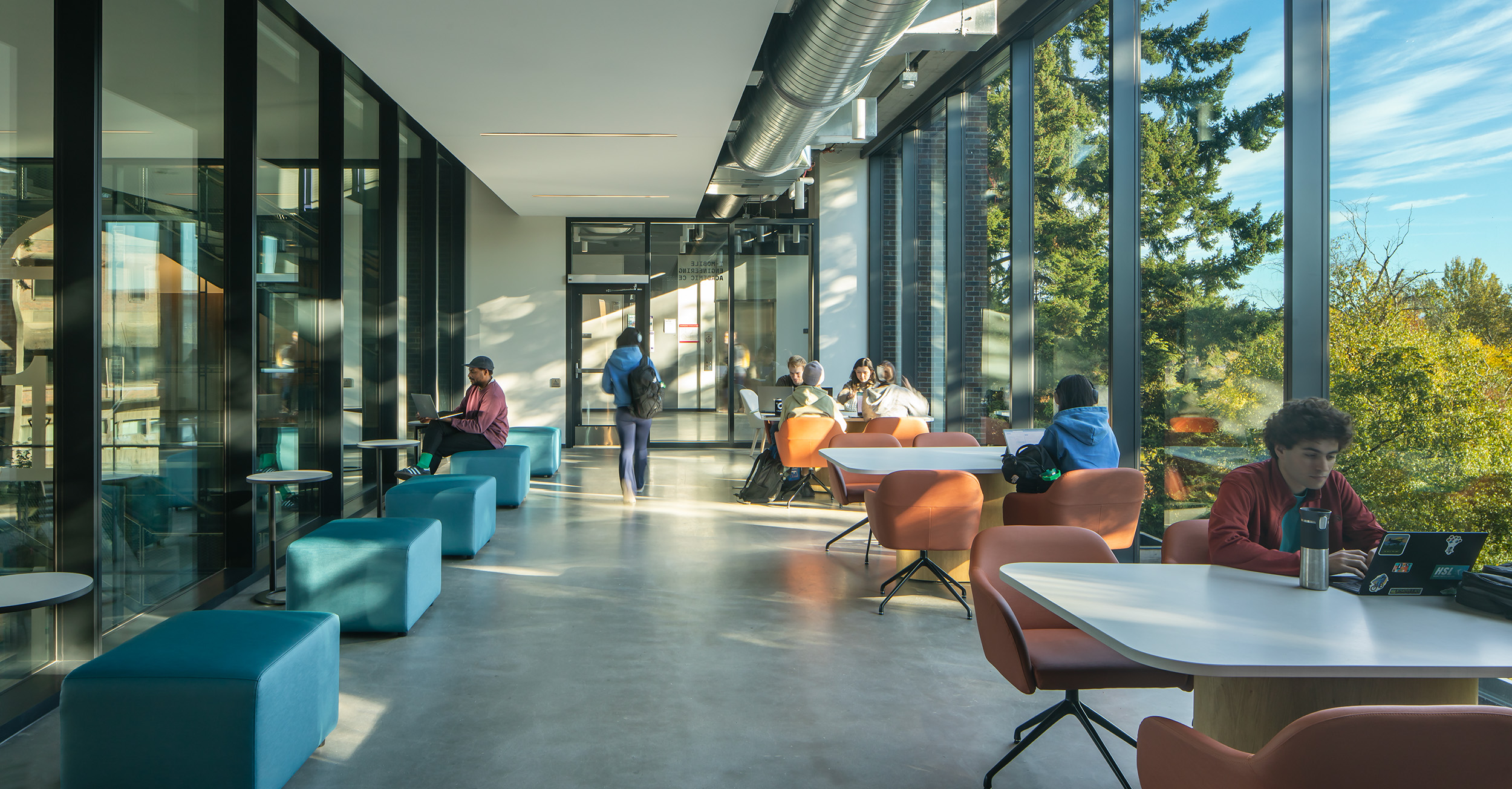 University of Washington Interdisciplinary Engineering Building Level 1 bridge